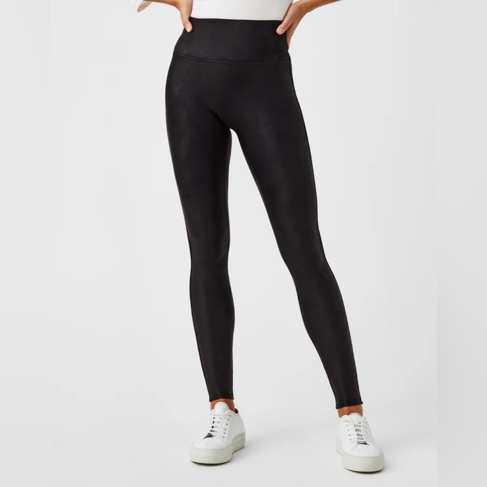 SPANX Faux Leather Black Leggings - Medium - Tall inseam